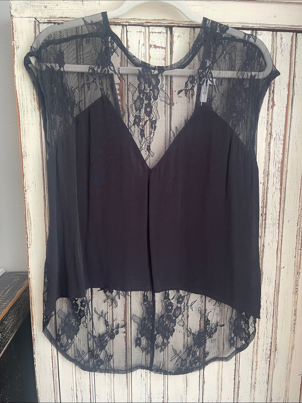 Lovers & Friends Size M Black Lace Cap Sleeve Top